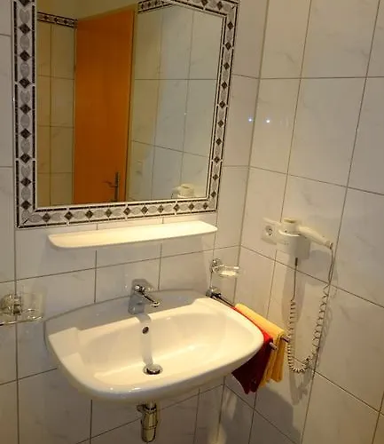 Franzelin Panzió 3*