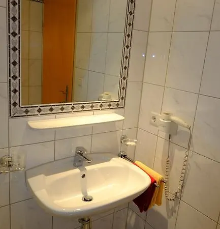 Franzelin Bed & Breakfast 2*