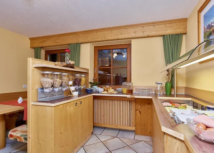 Franzelin לינה וארוחת בוקר לאנגנפלד