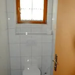 לינה וארוחת בוקר Franzelin לאנגנפלד